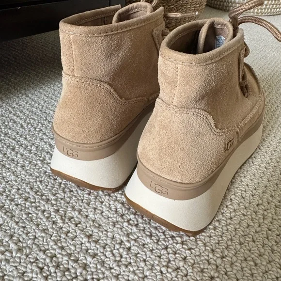 UGG Marin Bootie - Size 8 - Like New/No Wear - Picture 8 of 11